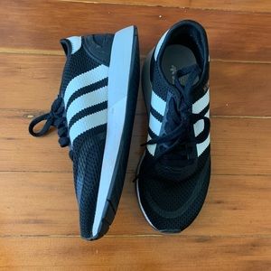 Adidas Iniki Runner sneakers